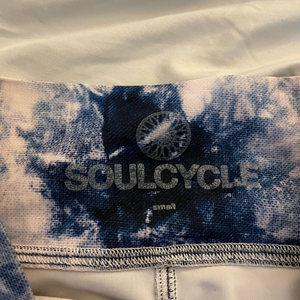 Blue Tie Dye Soulcycle cropped leggings - Picture 5 of 5